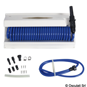 Контейнер со спиральным шлангом и наконечниками 480 x 260 x 130 мм для мытья палубы