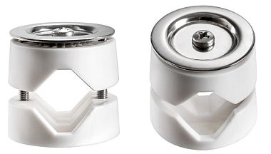 Зажим для крепления корзин Ø57x67мм к трубам стойки Ø22-30мм