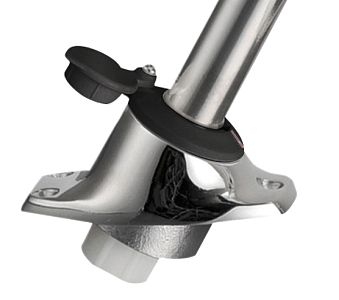 Мачта съёмная наклонная с кольцами для флага 12/24В 1,7Вт 60см чёрная с огнём 30°