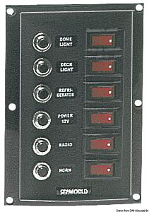 Панель управления вертикальная 6 выключателей 6 предохранителей 165x114 мм