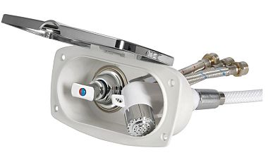 Палубный душ New Edge со смесителем кнопочной лейкой Boris ПВХ шлангом 2,5 м и хромированной крышкой (арт. 15.257.33)