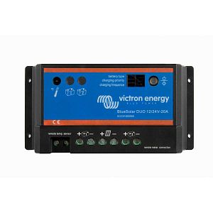 Солнечный контроллер заряда Victron Energy BlueSolar PWM-Light 12/24V-30A (арт. SCC010030020)